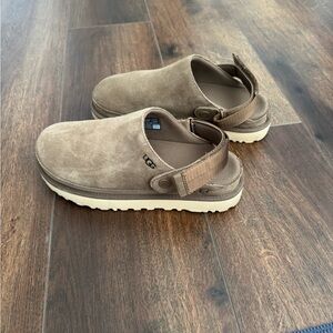 UGG Women's Goldenstar Clog